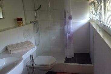 Bed And Breakfast 24