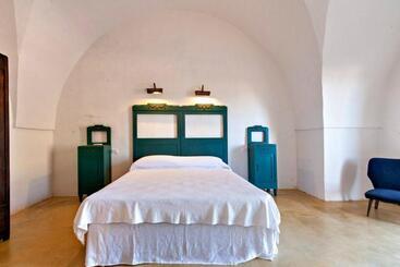 تختخواب و صبحانه Casina Solatia