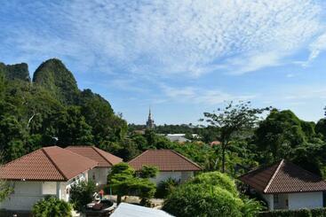 Rai Win Resort
