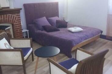 Bed and Breakfast Quai De L Arnette