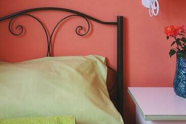 تختخواب و صبحانه Rubilia Rooms Pompei