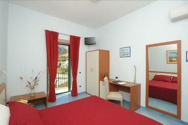Dint A Torre Bed And Breakfast