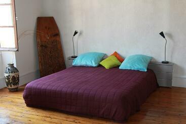 پانسیون Chambre Cozy Et Salon De 60 M2 Au Coeur De La Cité