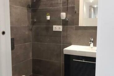 پانسیون Room Boutique 32