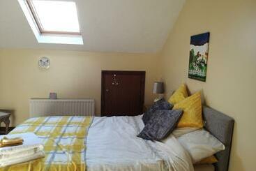 تختخواب و صبحانه Antrim Heights Bnb