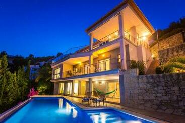 استراحتگاه Villa Tranquila