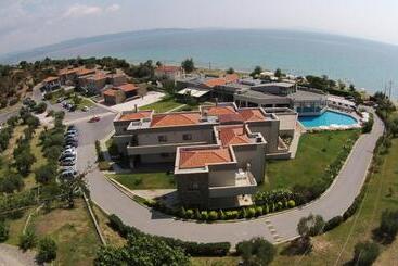 Krotiri Resort