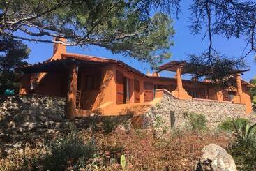مبيت وإفطار Casa Diana