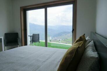 تختخواب و صبحانه Casa Miradouro