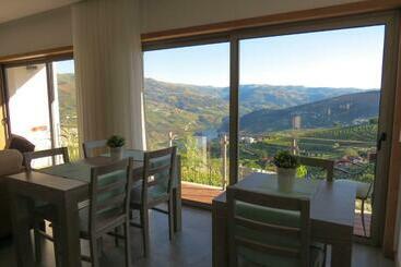 تختخواب و صبحانه Casa Miradouro