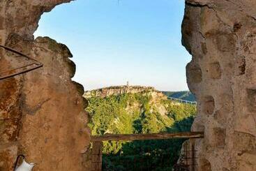 민박 La Grotta Su Civita