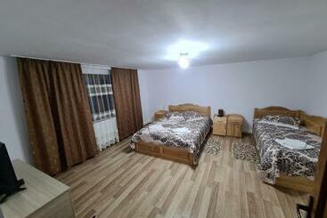 پانسیون Casa Toader