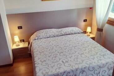هتل Agriturismo Le Colonie