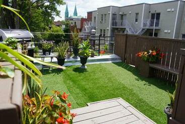 پانسیون Homa Homestay Hotel By Olympic Stadium Montreal Auberge Hostel