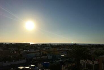 Las Rocas Golf And Sea