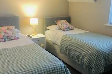 پانسیون Doolin Village Accomodation