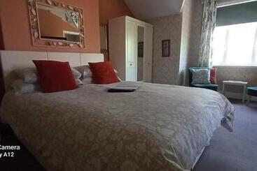 민박 Rutland West Guest House
