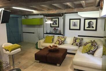 Castle Mill Bed And Breakfast Dorking