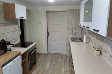 پانسیون Csóka Apartman Pápa