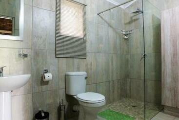 پانسیون Kruger S Guest House