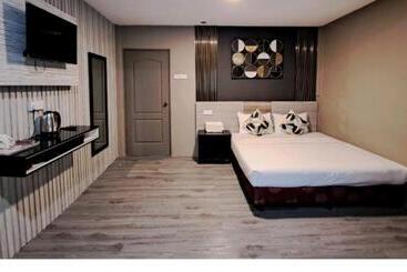 بنسيون Tc Theme Park Guest House