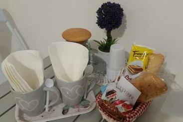 تختخواب و صبحانه Il Soffione Home