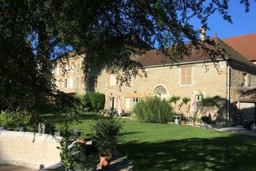 ベッドアンドブレックファースト Villa Des Contamines