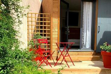 تختخواب و صبحانه Atelier Des Vidaux