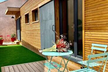 تختخواب و صبحانه Atelier Des Vidaux