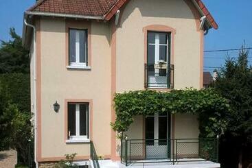 مبيت وإفطار La Villa Des Chats