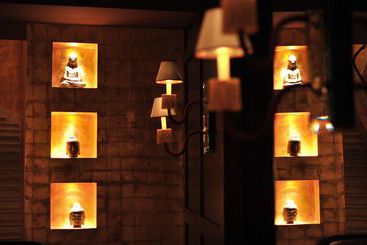 Buddha-Bar Hotel Budapest Klotild Palace