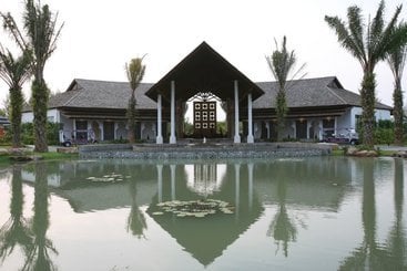 هتل Beyond Khaolak