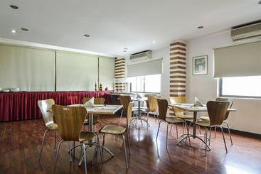 酒店 Mandava Suites