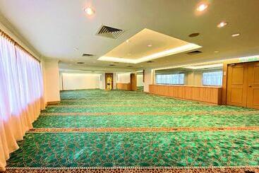 Mardhiyyah Hotel And Suites