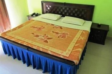 Jessica Saffron Beach Resort