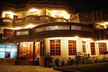 Omvilas Hotel