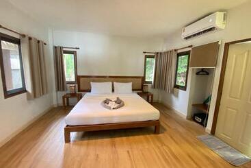 Samed Cabana Resort