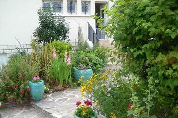مبيت وإفطار Chambre D Hôtes   Douce Nui The