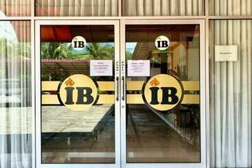 هاستل Penginapan Intan Bandara