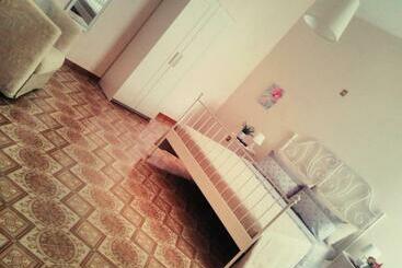 B&b L Angolo Fiorito