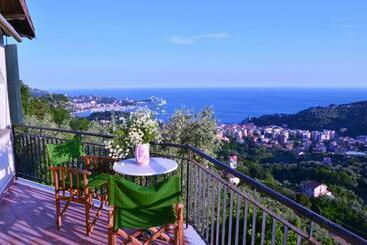 تختخواب و صبحانه La Castellana Una Finestra Sul Mare  Air Conditioned