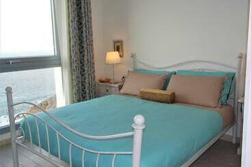 تختخواب و صبحانه La Terrazza Di Archimede