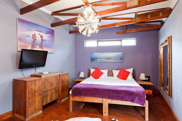 تختخواب و صبحانه Sweet Ocean View Guesthouse