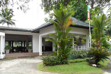 酒店 Kithulgala Rest House