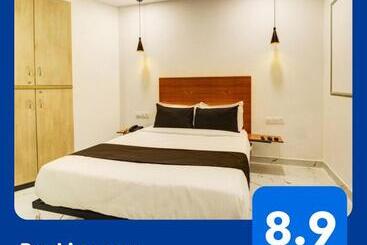 Collection O Rcc Hotel Banjara Hills