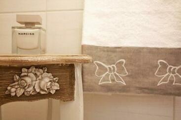 پانسیون Al Borgo Rooms