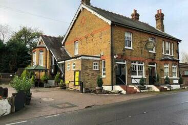 פנסיון Good Intent Rooms