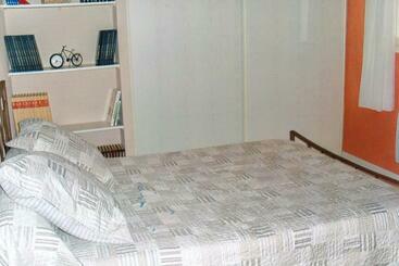 تختخواب و صبحانه Chambre D Hotes A Nérac