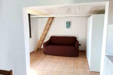 تختخواب و صبحانه Conte Durini Apartments & Rooms
