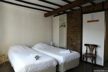 هتل L Auberge Saint Remacle